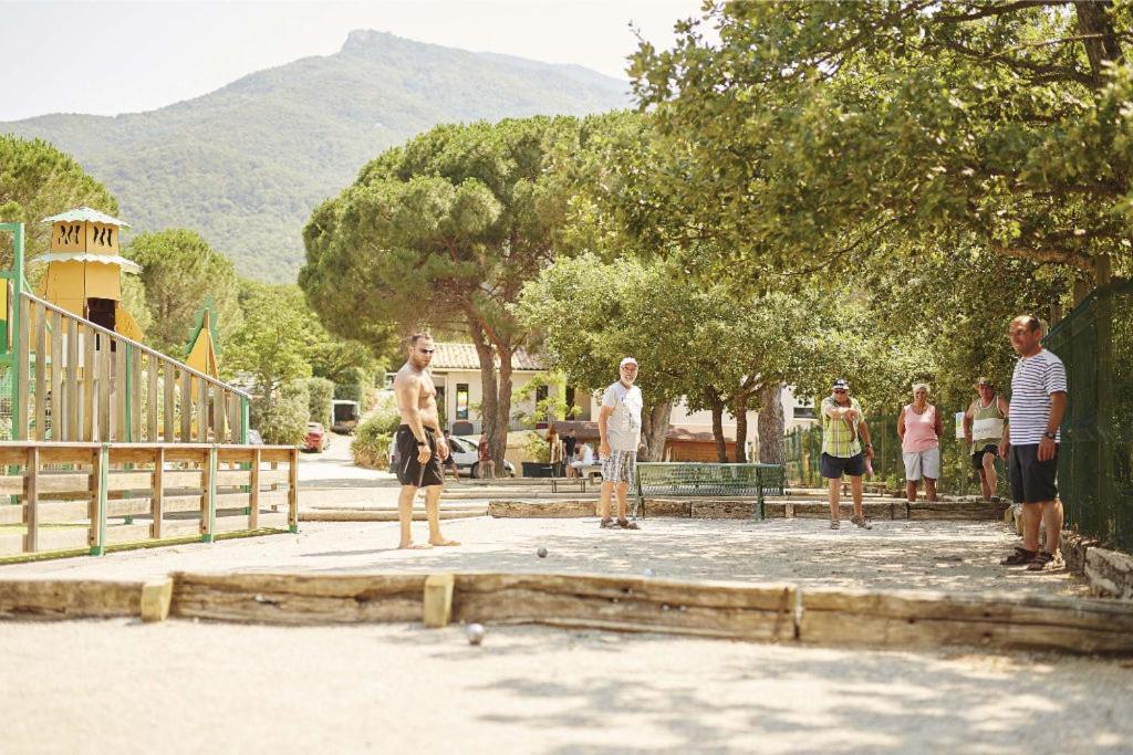 Camping Laroque Des Alberes Room photo