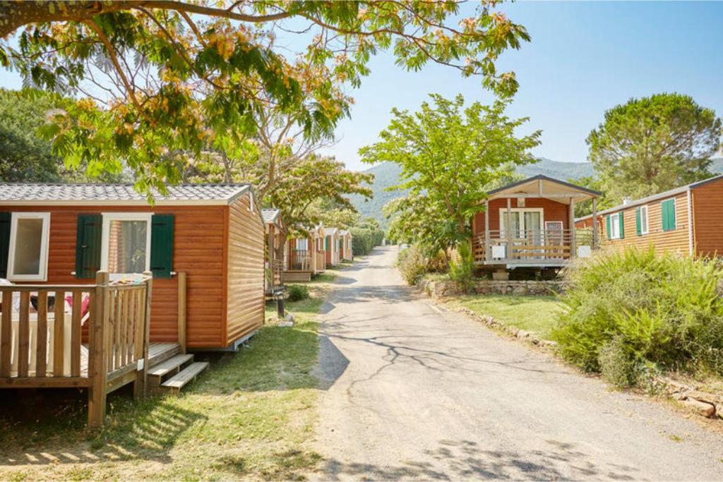 Camping Laroque Des Alberes Room photo